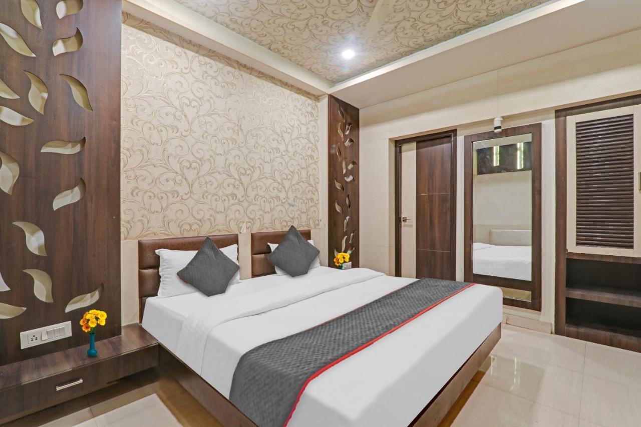 Townhouse 1182 Hotel Tirupati Galaxy Kanpur Exterior photo